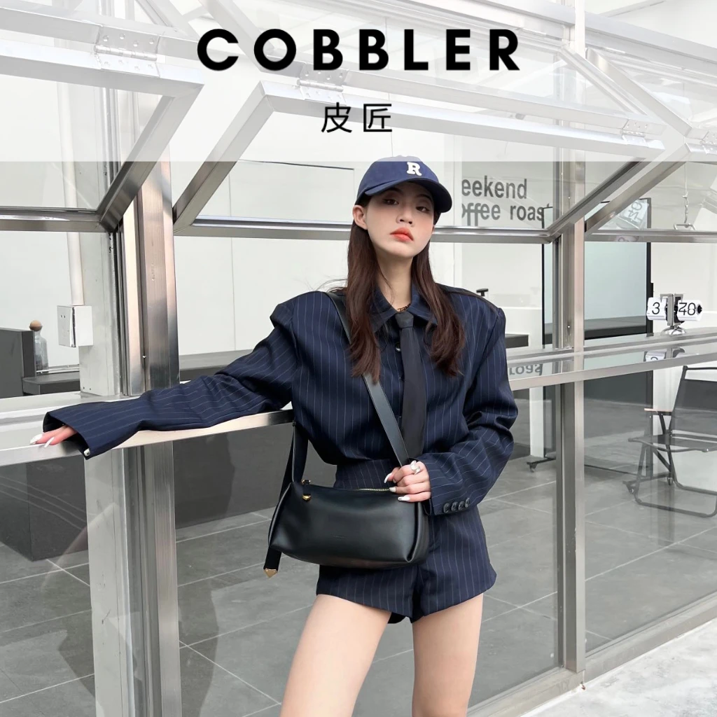 皮匠轻奢】设计师款2580单肩包斜跨软皮男女同款运动休闲简约百搭