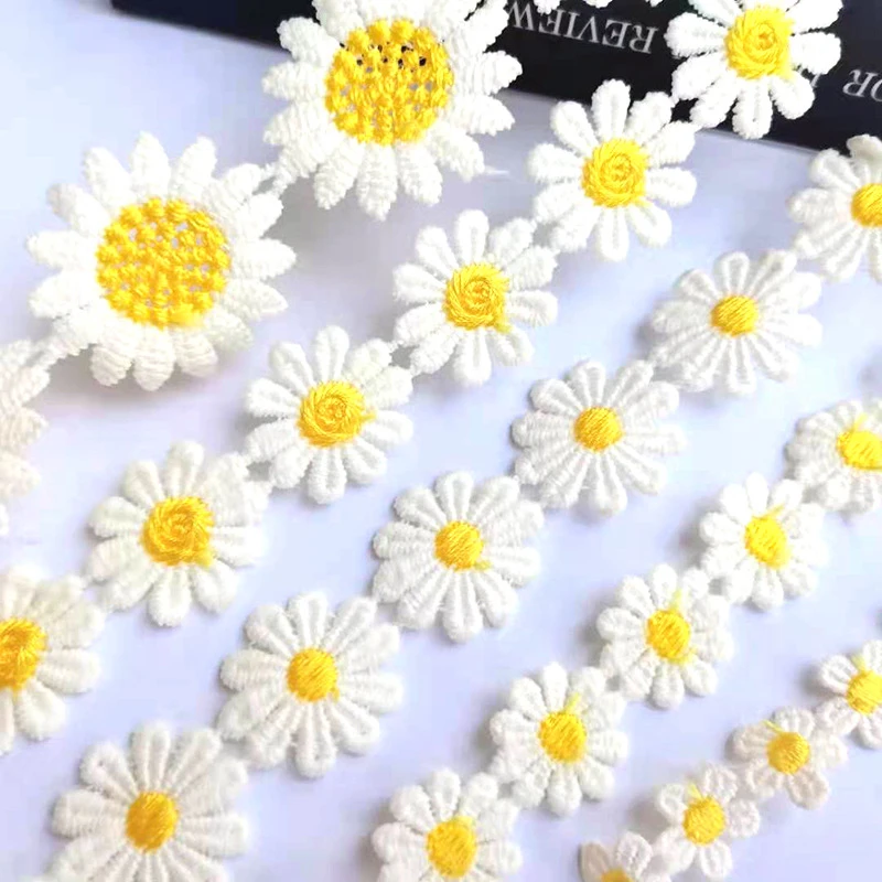 ［子言］ 2.5cm 一2.mm小菊花清新雏菊黄色水溶太阳花手工DIY刺绣花