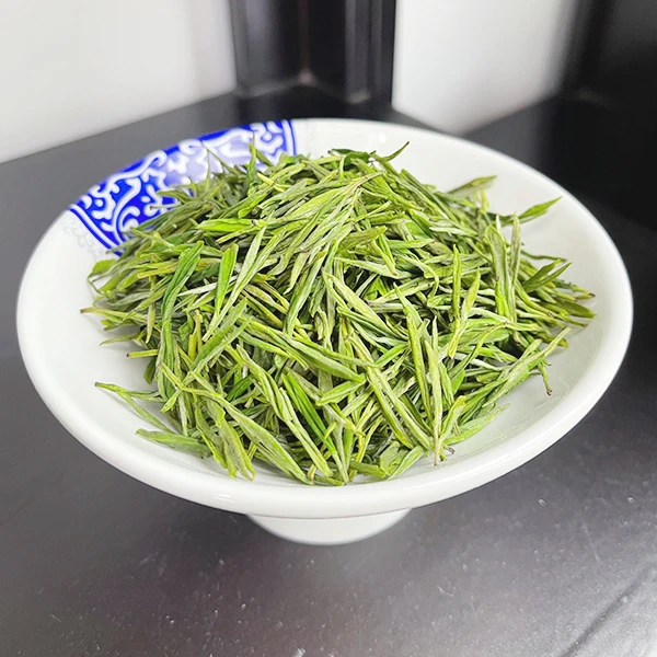2025年新茶高山白茶 A24399 直条同款茶汤清亮罐装绿茶250g/500g