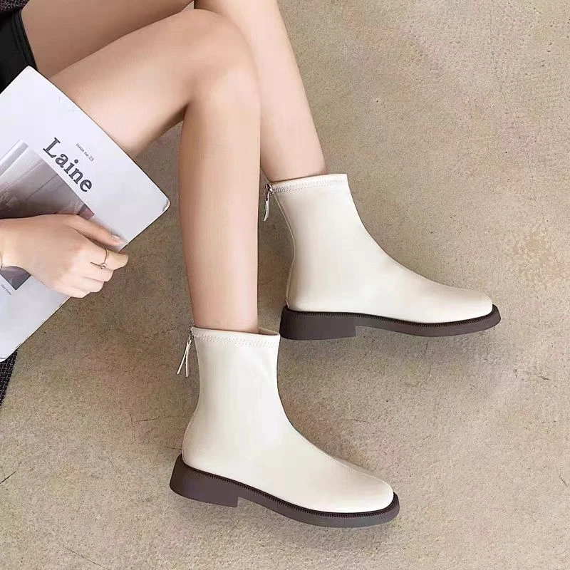 新款时尚冬靴子女时尚圆头平底女短靴加绒6713C