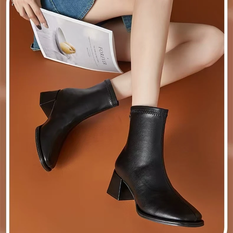 冬季新款时尚秋靴靴子女时尚粗跟方头气质短靴加绒538-3A