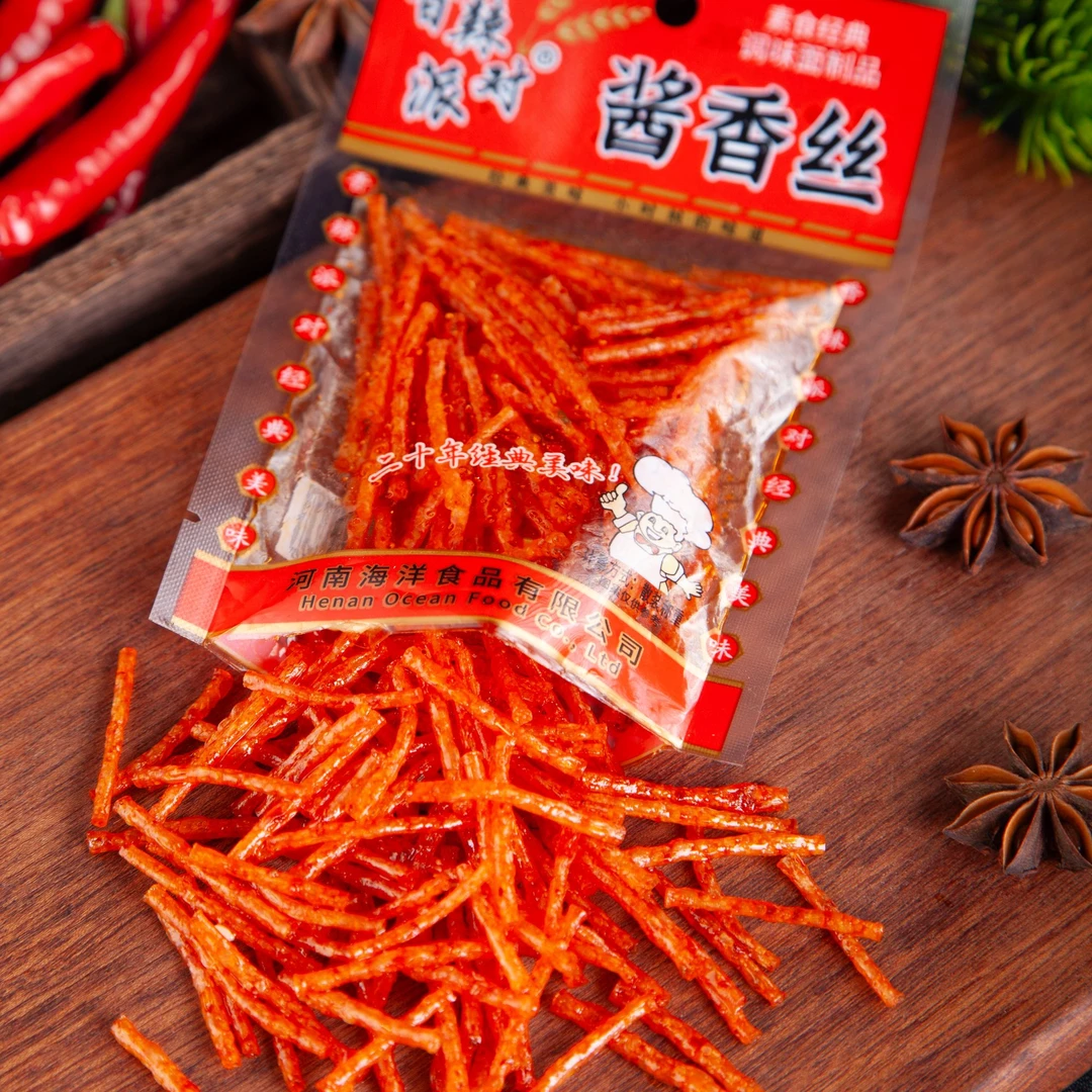 香辣派对酱香麻辣丝网红孕妇辣条追剧辣味休闲怀旧零食童年麻辣条