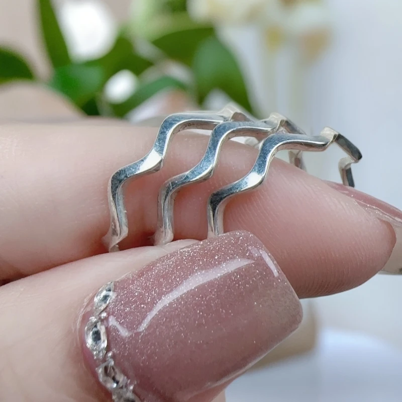 足银戒指 足银9999 小众波浪素圈戒指简约款