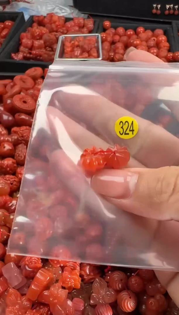 【闪购商品】南红玛瑙手链未镶嵌1