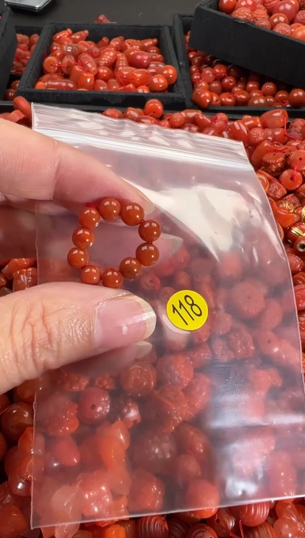 【闪购商品】南红玛瑙颈饰未镶嵌1