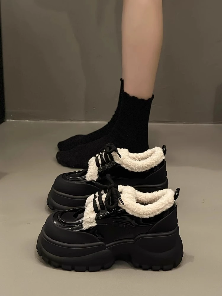 英伦风厚底增高小皮鞋女2023秋冬款加绒法式松糕百搭乐福鞋