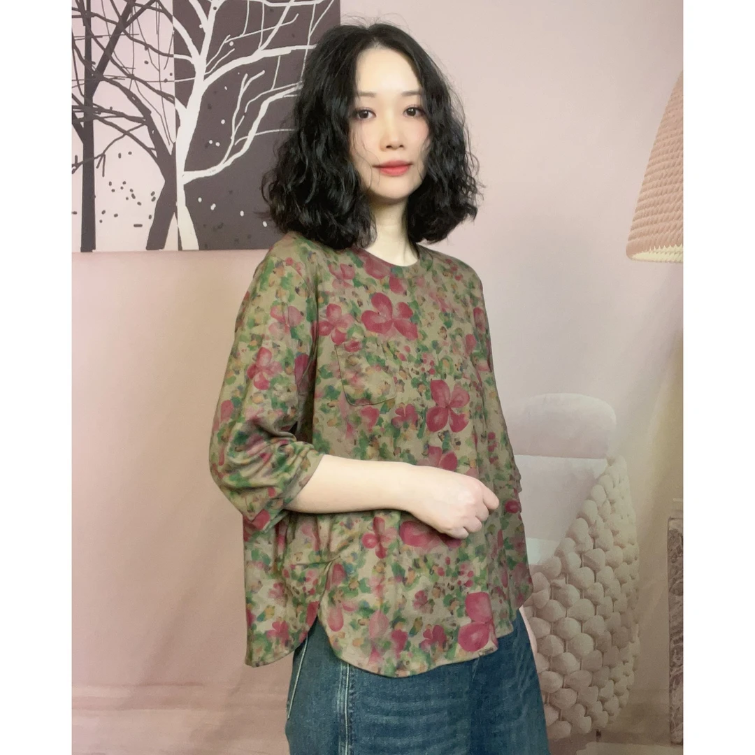 2024年最新秋款3D印花设计师款洋气时尚T恤碎花气质休闲