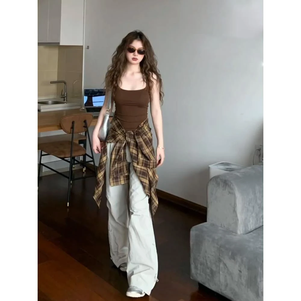 2024美式复古辣妹修身短款背心女夏季设计感无袖上衣时尚百搭显瘦