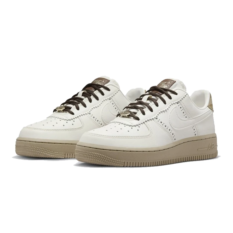Nike/雅丹风耐克女AIRFORCE107美式复古白棕休闲板鞋FV3700-112