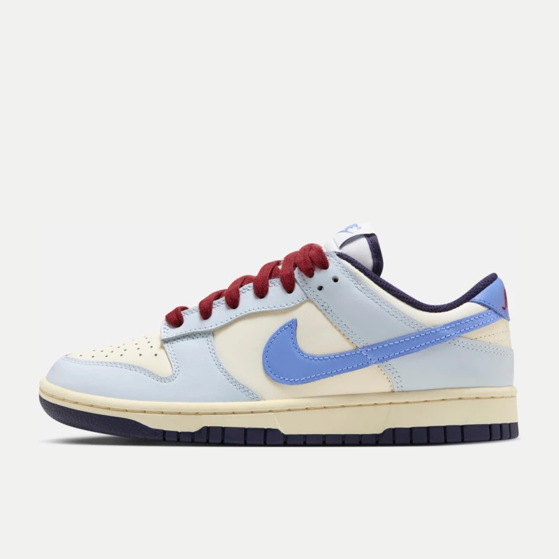 Nike/耐克女子W NIKE DUNK LOW板鞋休闲鞋FV8113-141
