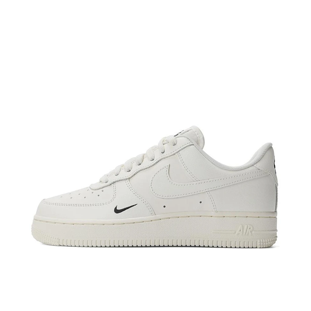 NIKE/耐克NIKE耐克女子WMNS AIR FORCE 1'07ESS休闲鞋HF1058-133