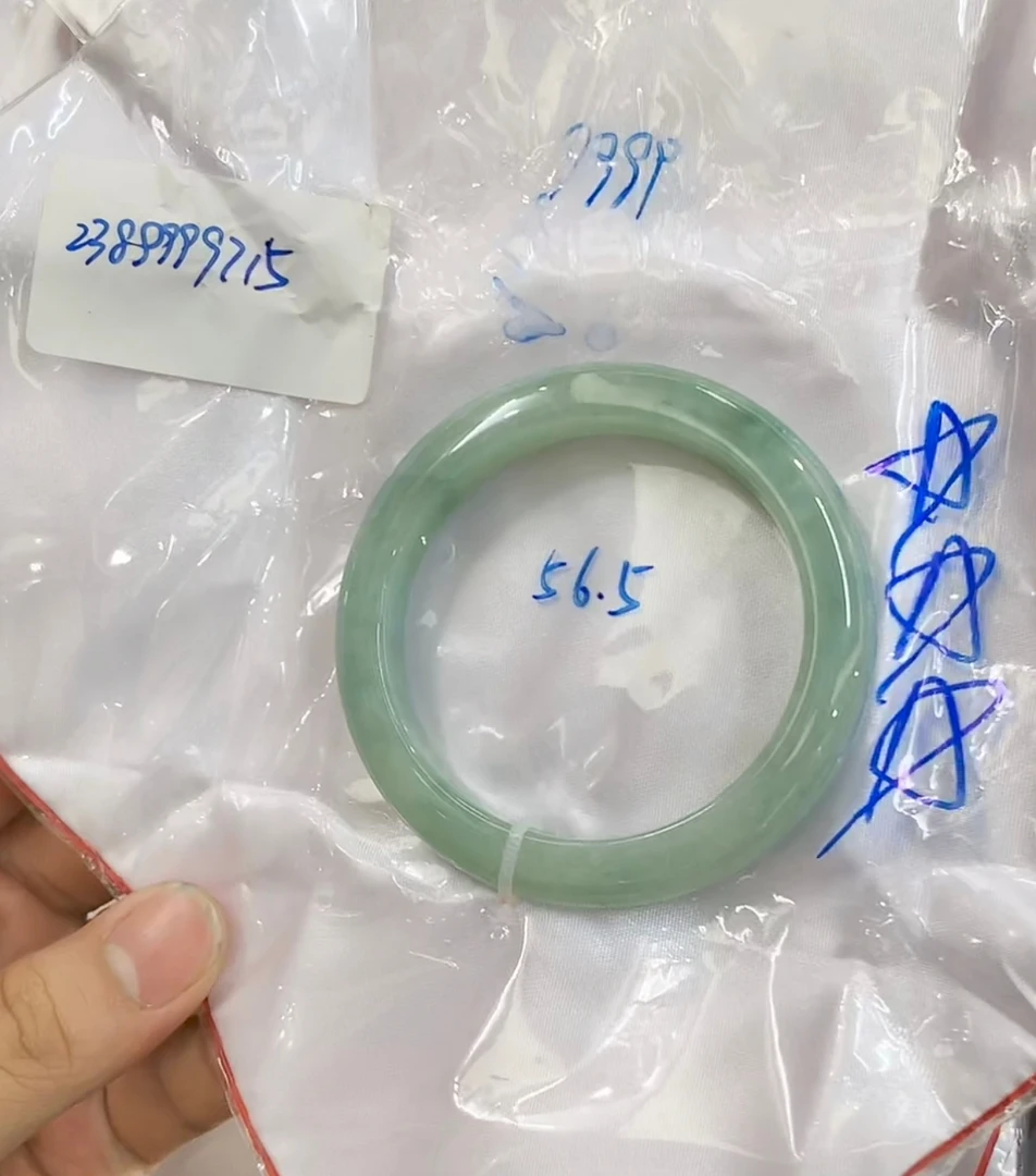 天然缅甸翡翠 A货手镯