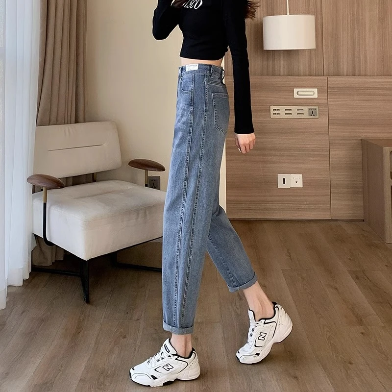 显瘦哈伦牛仔裤女春秋新款高腰后松紧显瘦爆款百搭宽松大码女裤
