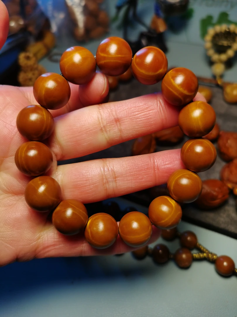 橄榄核核雕—圆珠