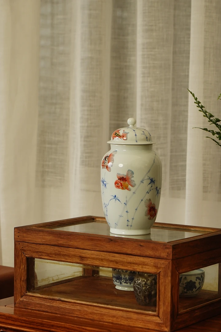 山里山外 泰狮茶叶罐