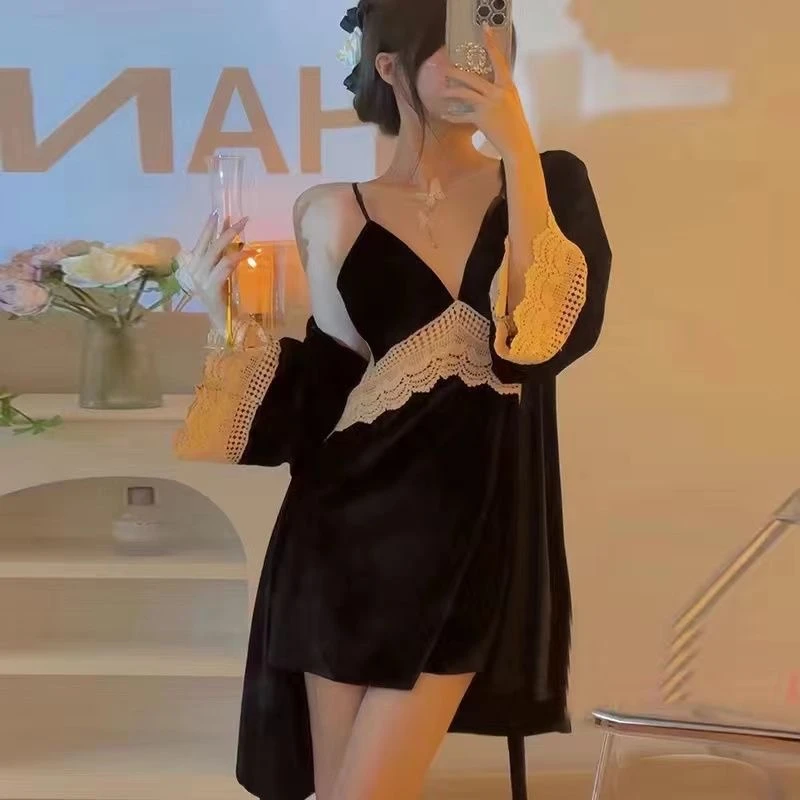 [唯美]秋冬新款丝绒带胸垫性感纯欲露背吊带睡裙蕾丝睡裙吊带睡衣