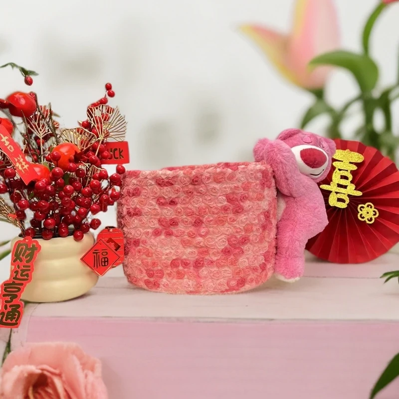 一只草莓熊抱抱桶收纳筐手工时尚可爱复古创意毛绒抽绳卡通