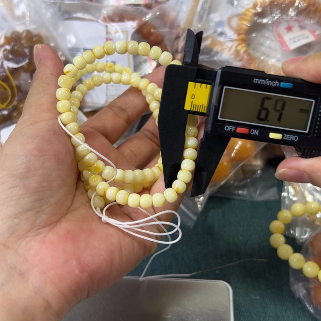 琥珀珠宝奇石未镶嵌611