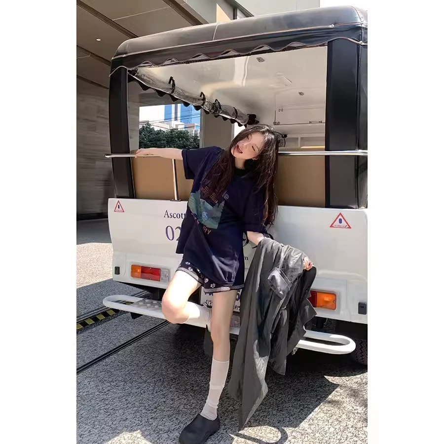 Hellooo Eat 早春韩版新款印花t恤EM0669