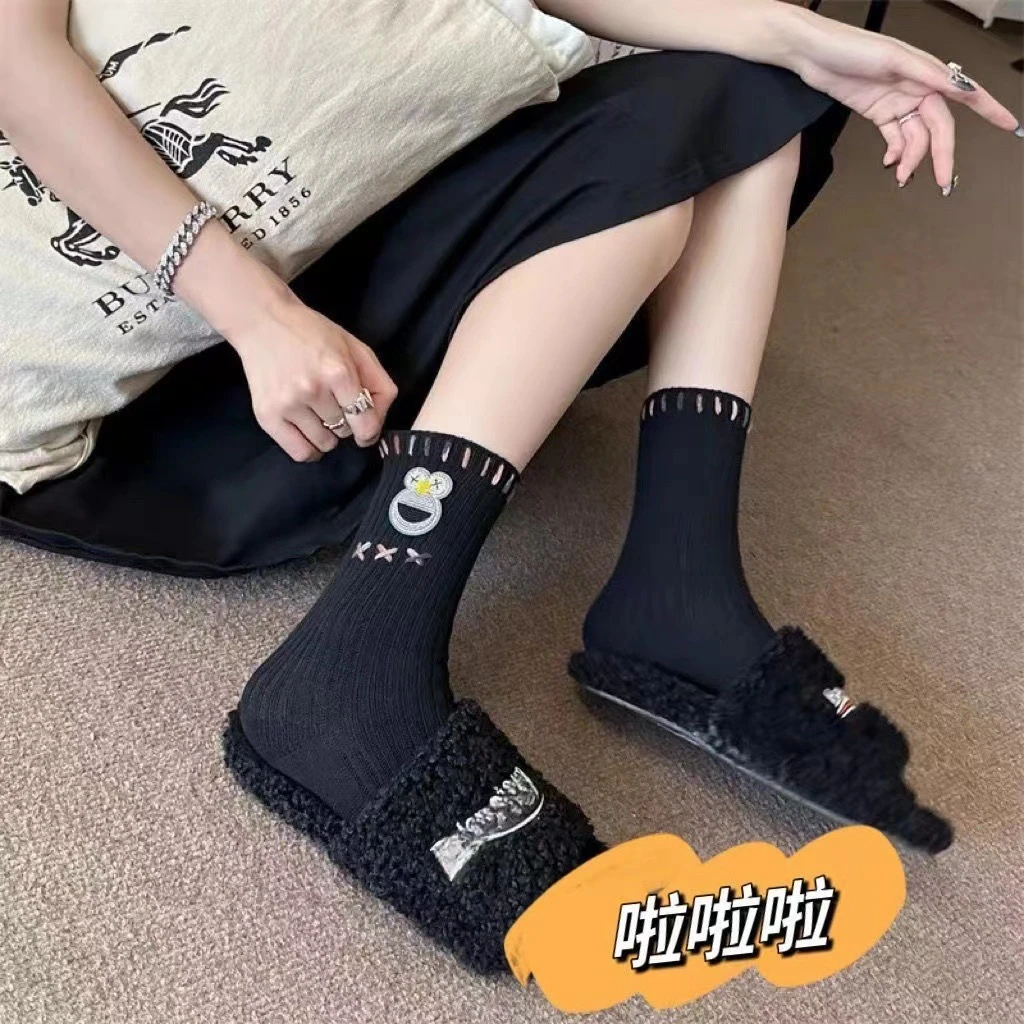 小青蛙复古袜子秋冬新款高颜值卡通中筒袜美式外穿长袜百搭女款袜