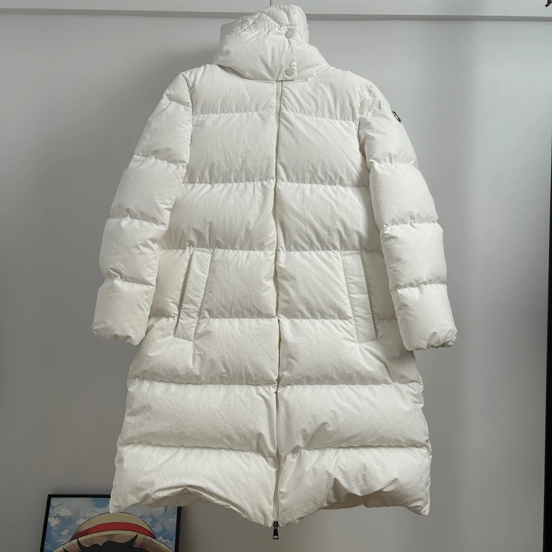 Moncler/盟可睐/蒙口/白色长款连帽羽绒服 2码 99新 GM001589