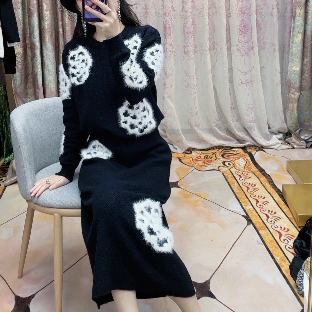 【春季新款-现货现发-套装】山茶花提花毛衣气质针织轻奢时尚