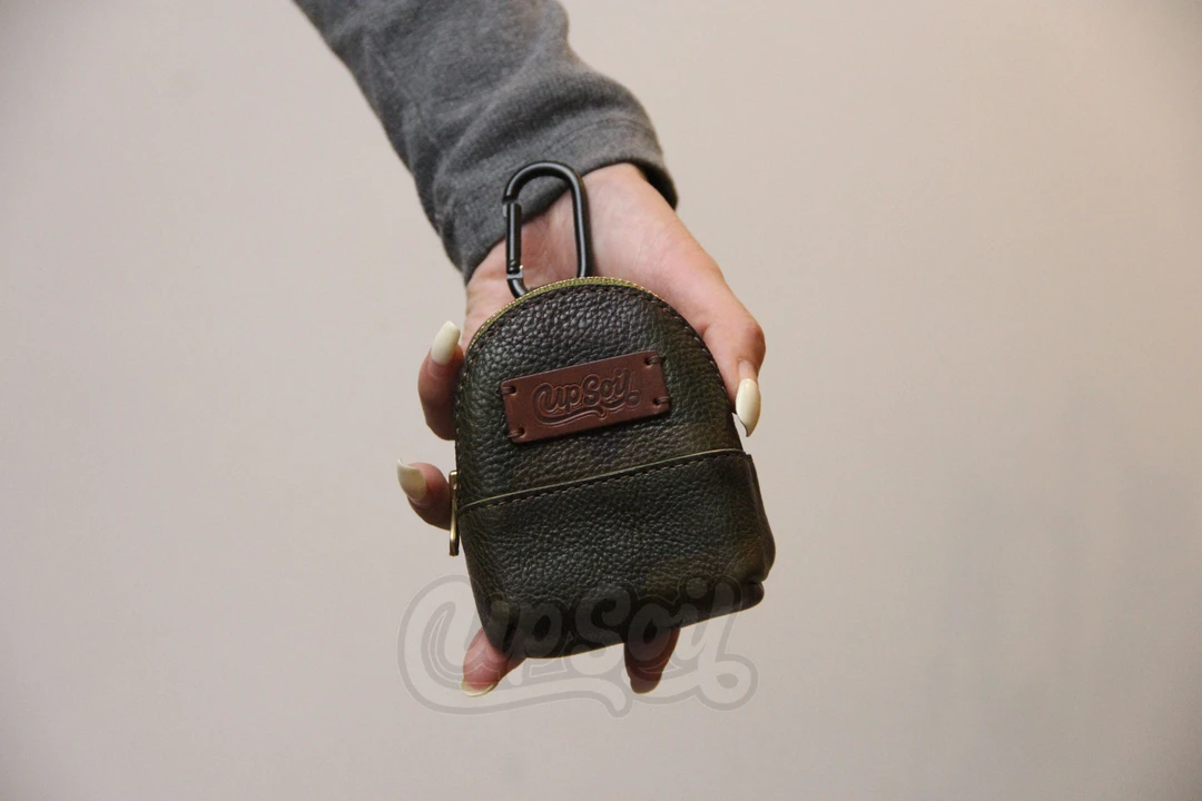 UP SOIL 美式复古 原创设计师手工制作欧美真皮文玩包，核桃包