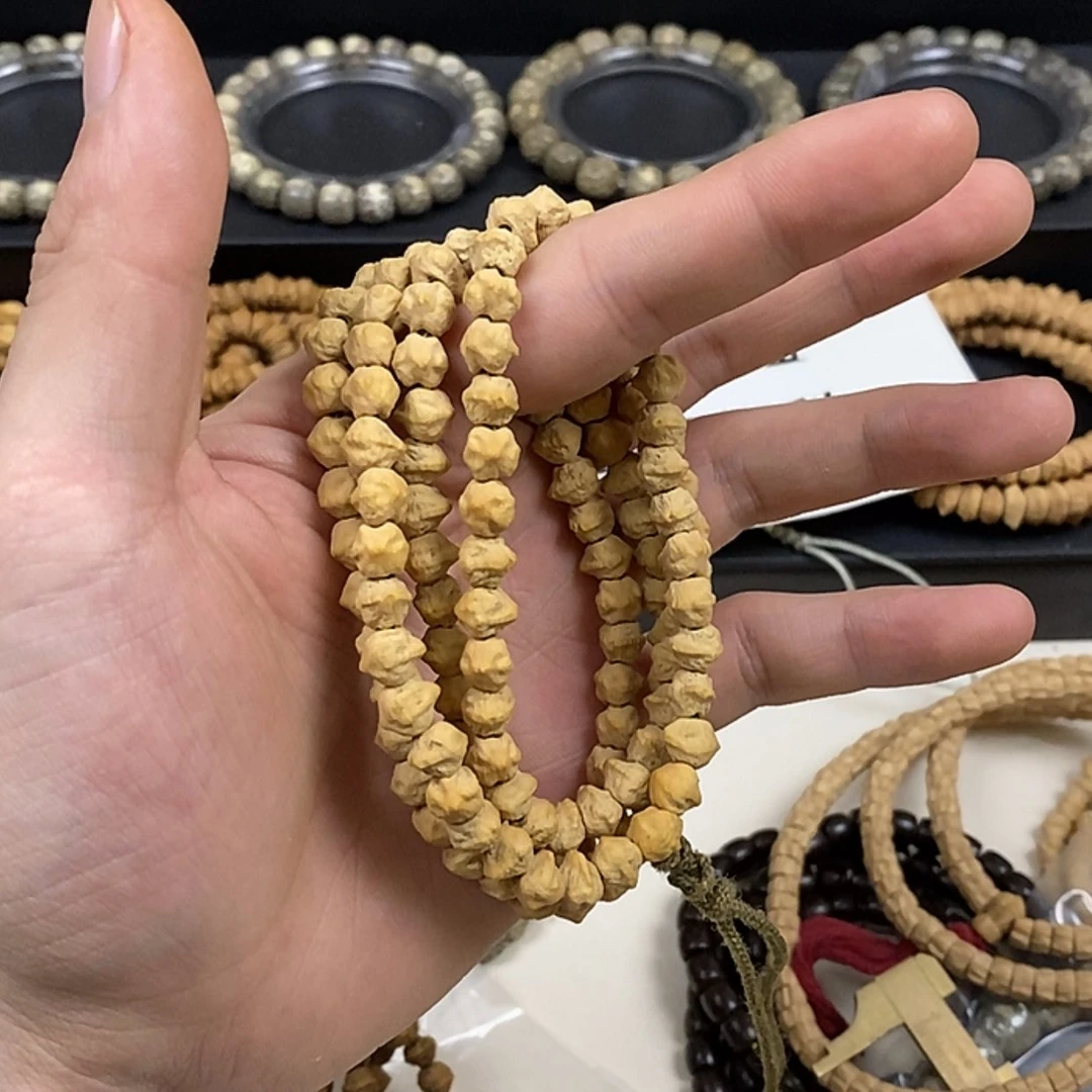 【闪购商品】柏香籽/百香籽手串。***。白牙横打
