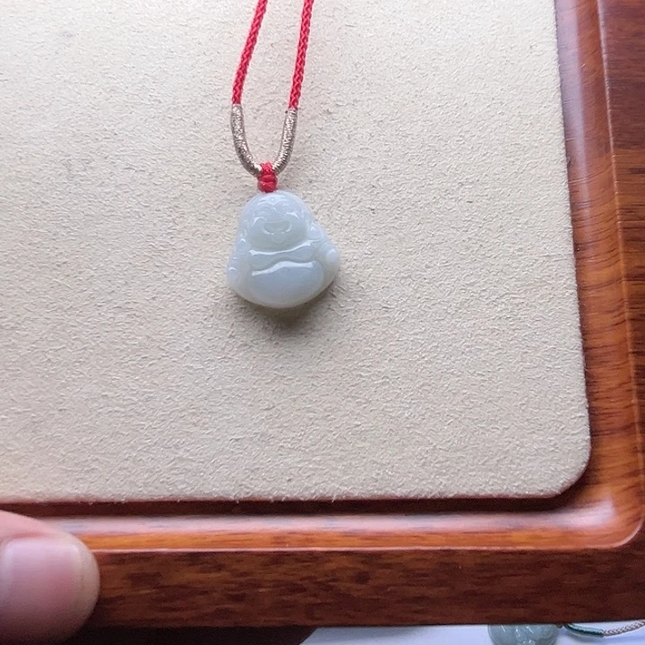 翡翠颈饰未镶嵌_**?吊坠