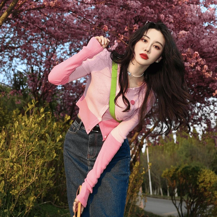 春装时髦洋气粉色撞色外穿短款开衫毛衣外套针织衫女披肩外搭上衣