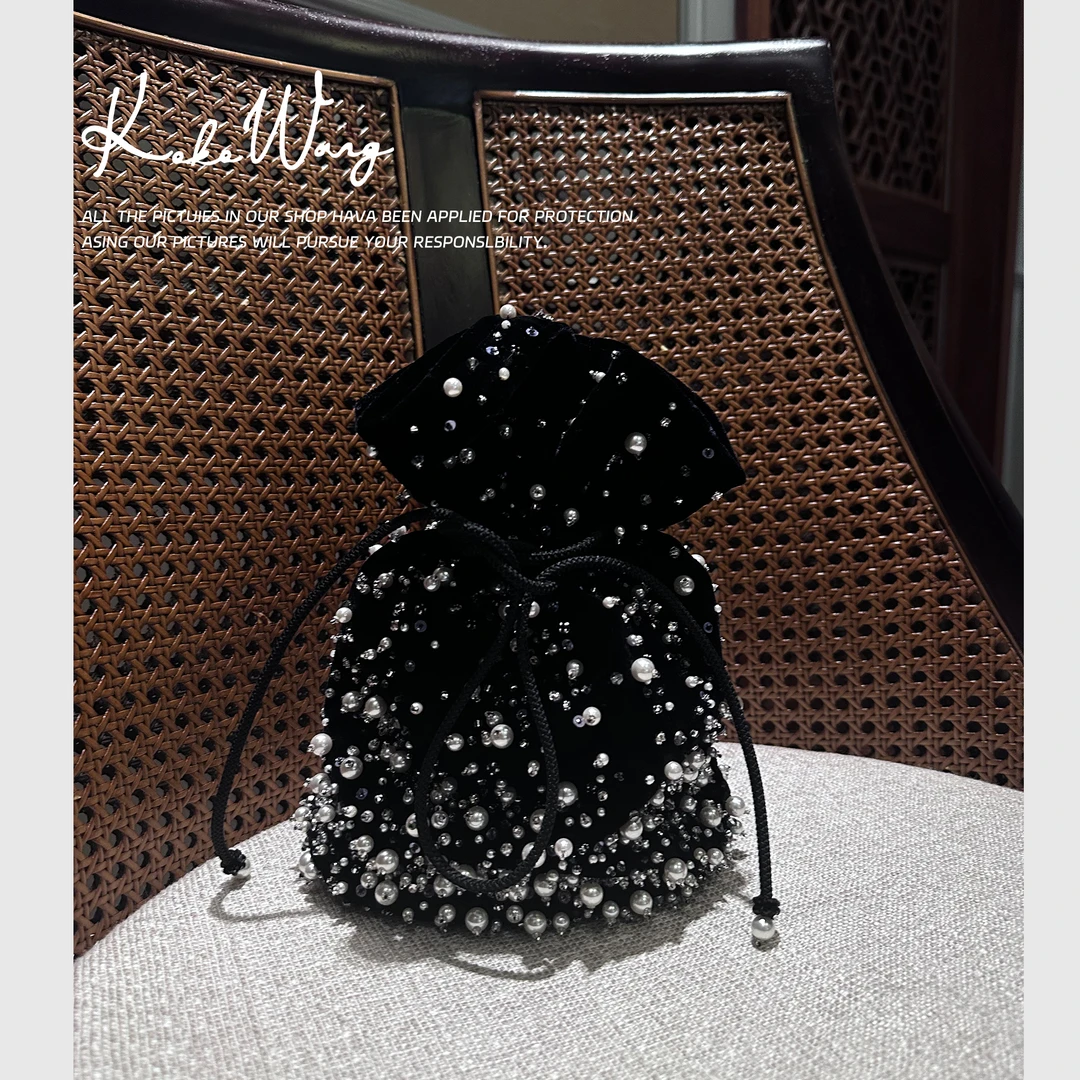 KOKOWANG 丝绒重手工钉珠时尚百搭手拎包  304794H29S41