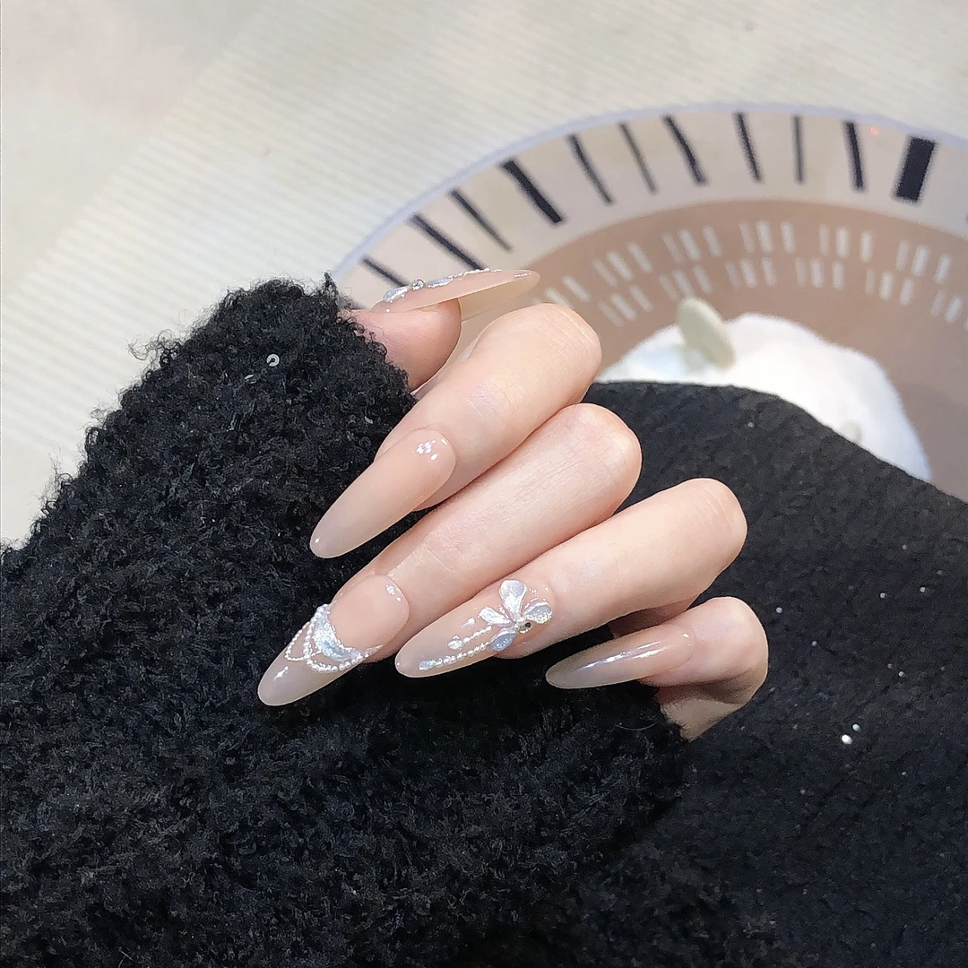 冰晶花/雕花高级感秋冬清冷感纯手工穿戴甲东洲水晶钻美甲甲片
