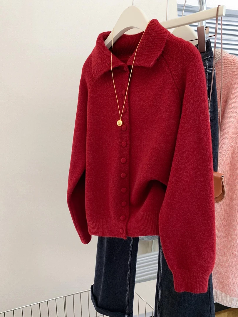 红色半高领毛衣外套女秋冬2024新款慵懒宽松针织开衫上衣本命红
