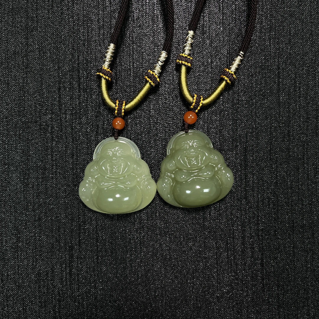 天然和田玉大肚弥勒佛佛公吊坠卡35（多样性发货一个）