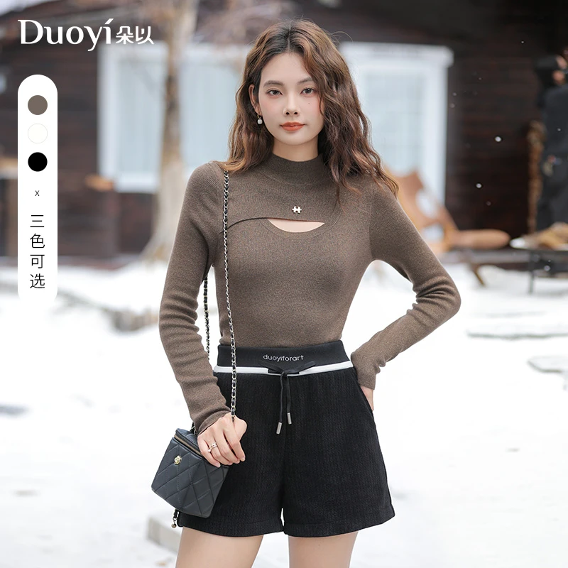 朵以2024冬季新款不规则镂空修身小高领毛针织打底衫38DD535036