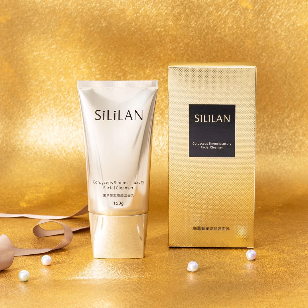 【新疆包邮】5169斯丽兰虫草奢宠焕颜清洁洁面乳150g