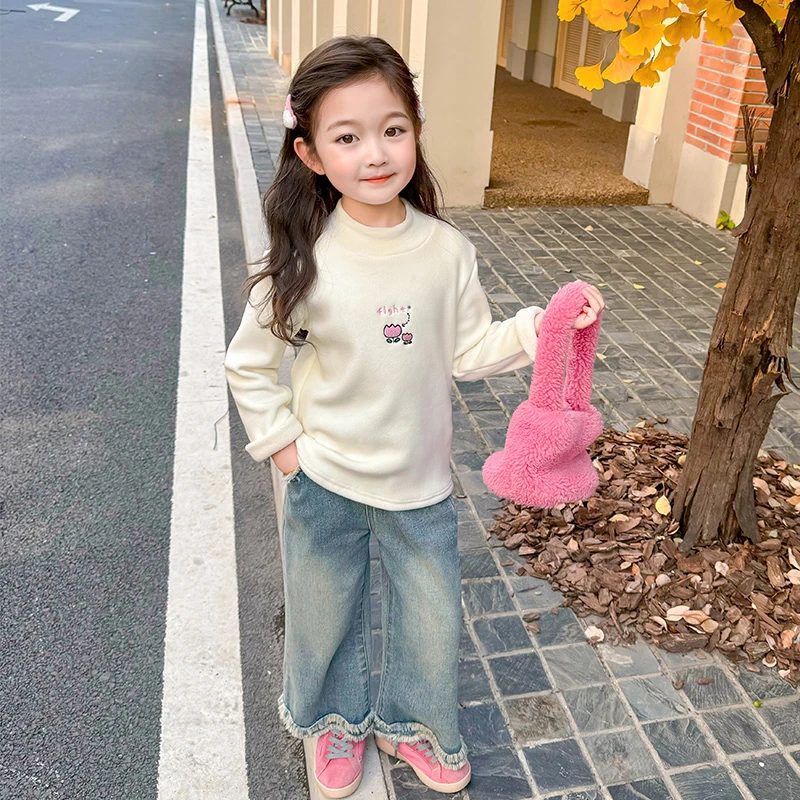 女童秋冬新款字母绣花双面绒打底衫时尚甜美百搭休闲元气日常洋气