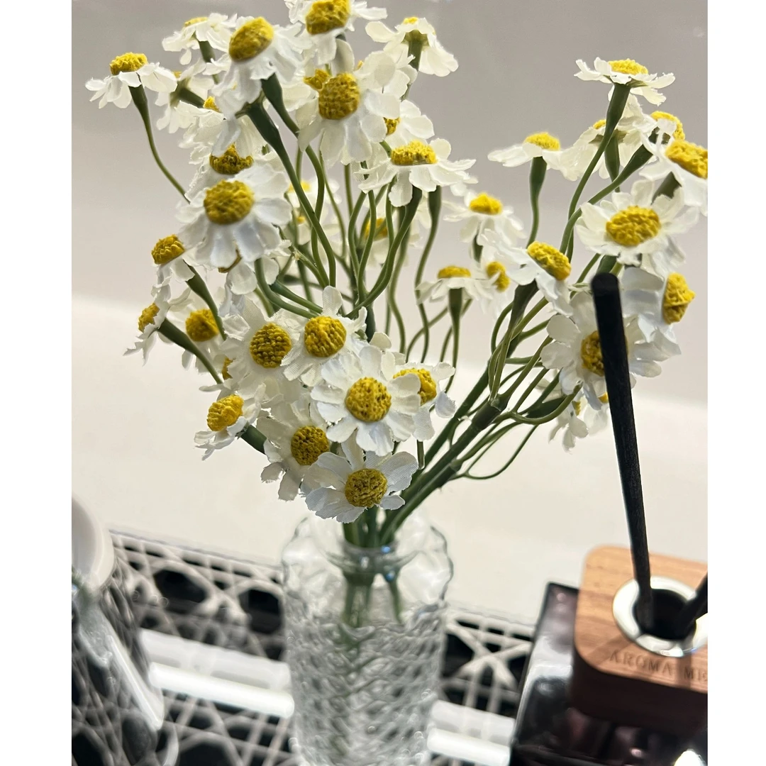掬涵【推荐】ins风洋甘菊客厅餐桌花拍照道具仿真小雏菊