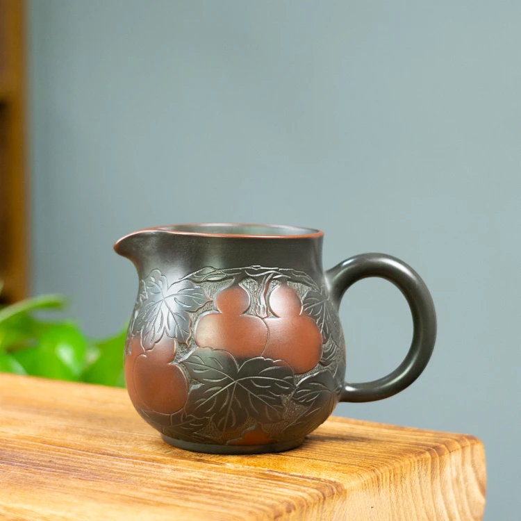 浮雕满雕-福禄-葫芦公道杯-约300cc左右-上品坭兴陶茶具纯手工