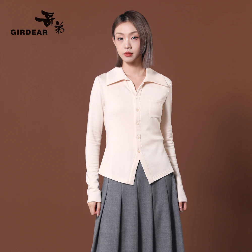 哥弟 品质女装新款时尚精致显瘦燕尾领莫代尔亲肤感衬衫女1301041