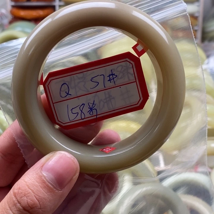 蛇纹石玉颈饰未镶嵌Q*