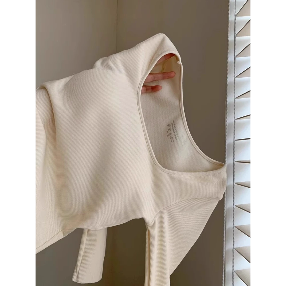 德绒加绒内搭打底衫女秋冬保暖带胸垫U领修身紧身高级感长袖上衣