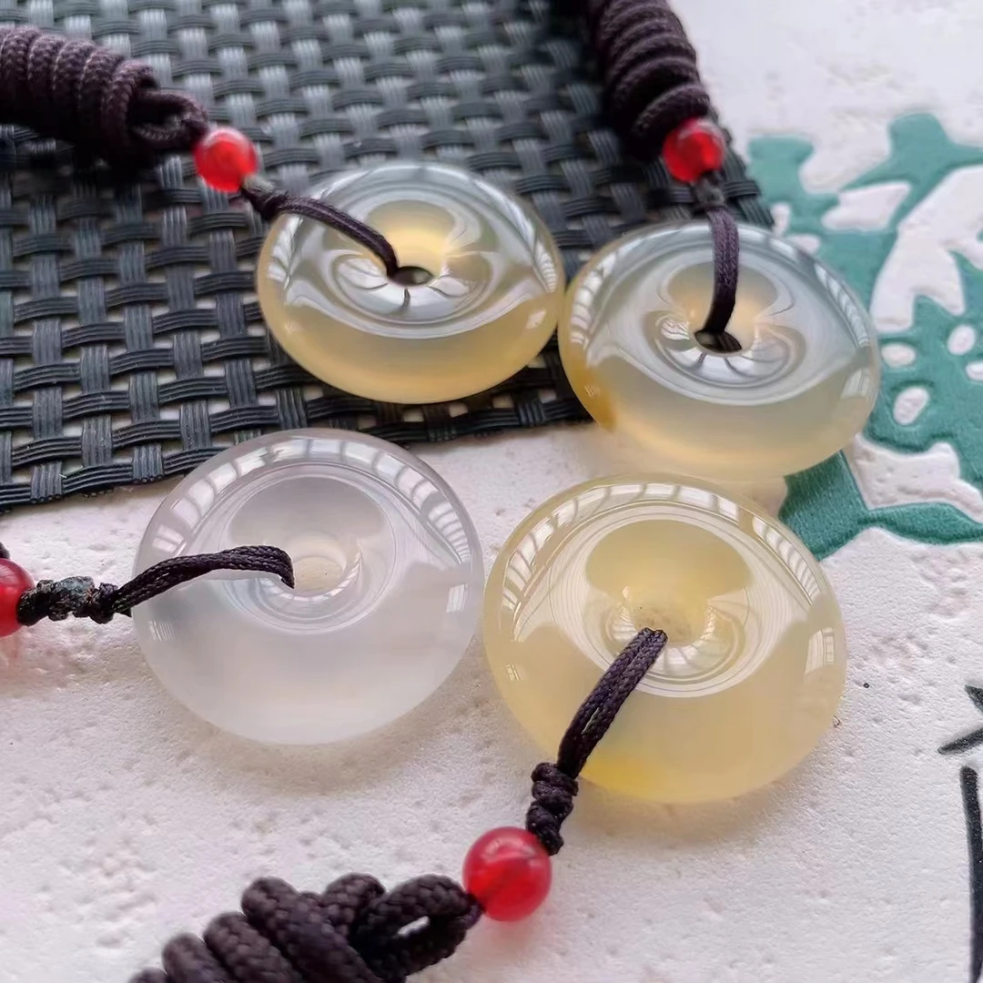 新款福利！冰种天然玛瑙平安扣吊坠男女款只发其一