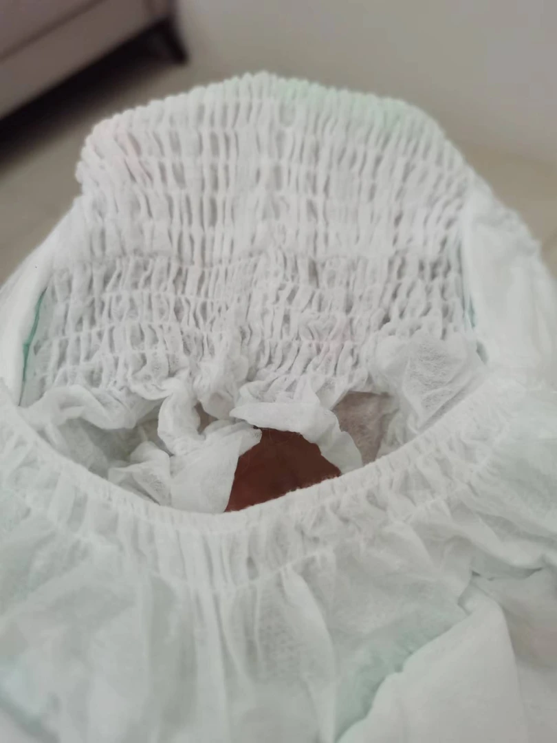 山茶花系列婴儿纸尿裤超薄柔软一体拉拉裤尿不湿实体同售