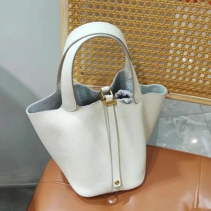 99新 Hermes/爱马仕 小花6欢 22 菜篮子 01白 TC皮 D刻 金扣