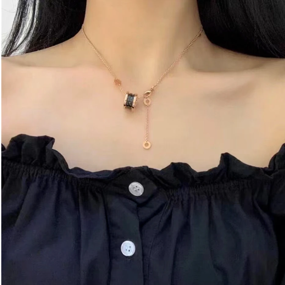 99新 BVLGARI/宝格丽  XF【小花念念】弹簧 项链 黑陶瓷 三环扣