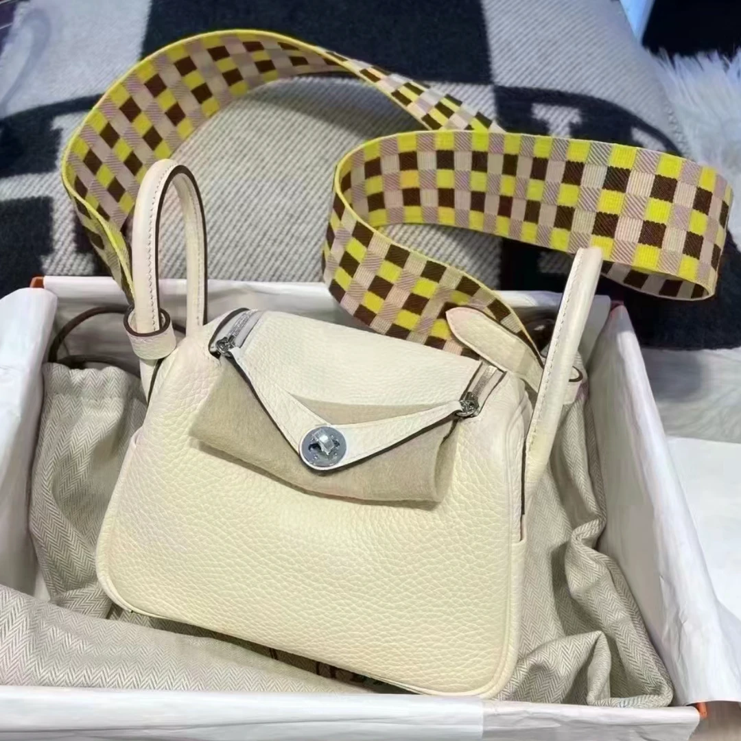 99新 Hermes/爱马仕 小花6欢 Lindy Mini I2奶油白 TC皮 U刻 包