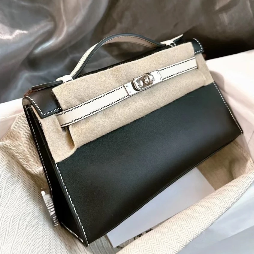全新未使用 Hermes/爱马仕 小花6欢 kelly一代 熊猫色马蹄刻W刻包