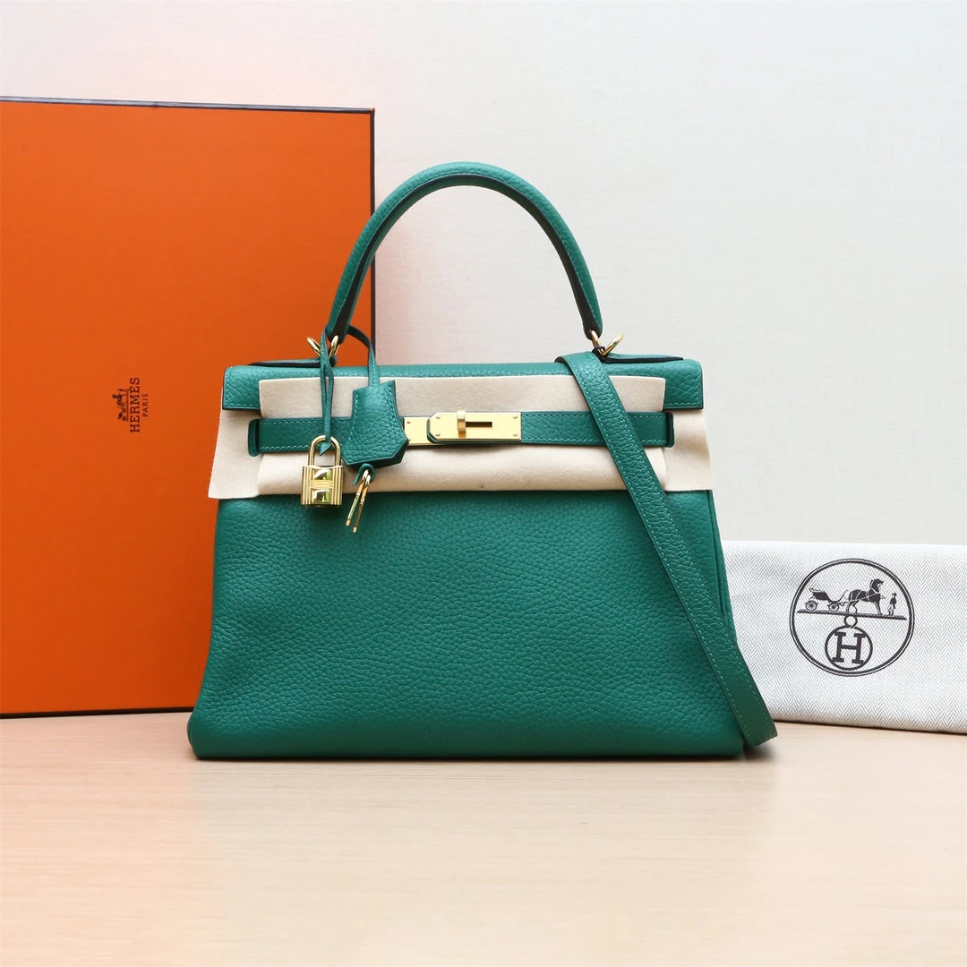 99新 Hermes/爱马仕 小花6枫Kelly 28 丝绒绿 Togo皮 C刻 金扣包