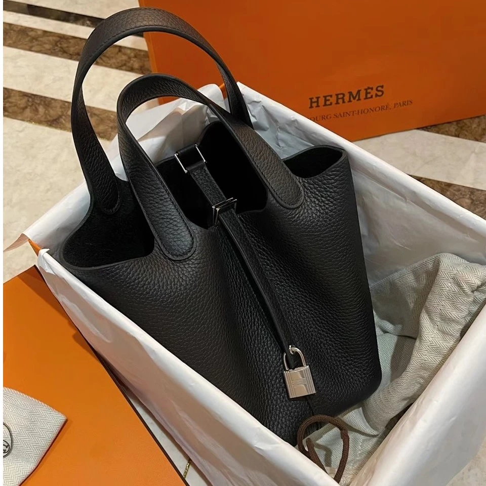 全新未使用 Hermes/爱马仕 【小花念念】菜篮子 18 黑色 W刻 包